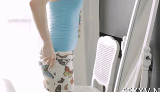 Горячая клиентка отсосала и забралась на хуй массажиста