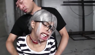 Жаждущая азиатка жаждет анального проникновения в каждую щель