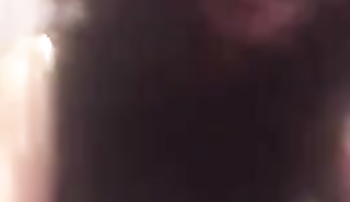 Жесткий трах хахаля с молодой любовницей в попку