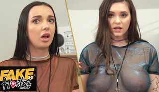 Жаркие красотки с огромными грудями жаждут горячего секса