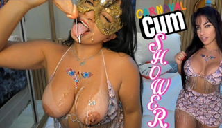 Горячая бразильская красотка доводит до оргазма не один раз