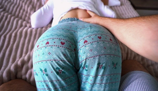 'Сводная сестра жестко оттрахана после эротического массажа'